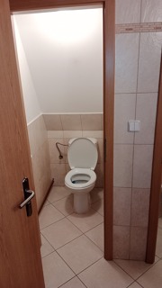 Koupelna a wc 1 patro