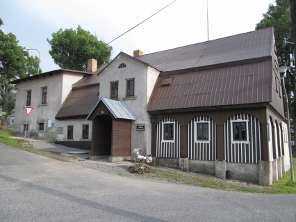 Okolí