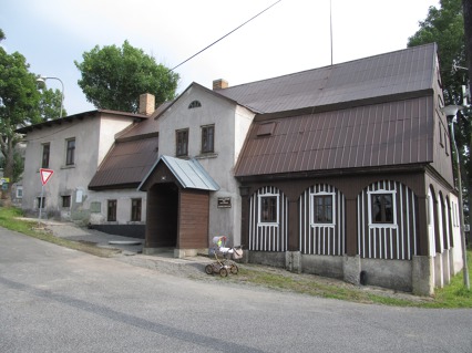 Okolí